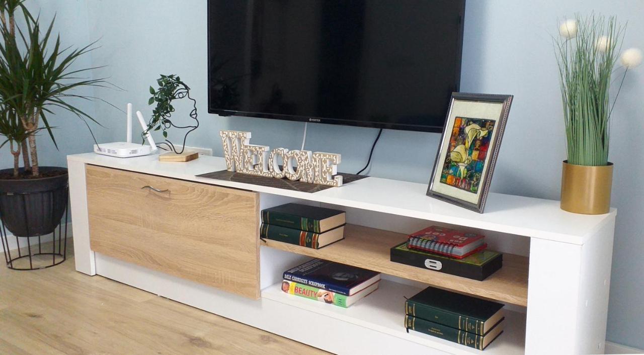 Sunshine - New & Quiet 1Br Apt, Business Area, Close To Airport, Highway A3, Subway Букурещ Екстериор снимка
