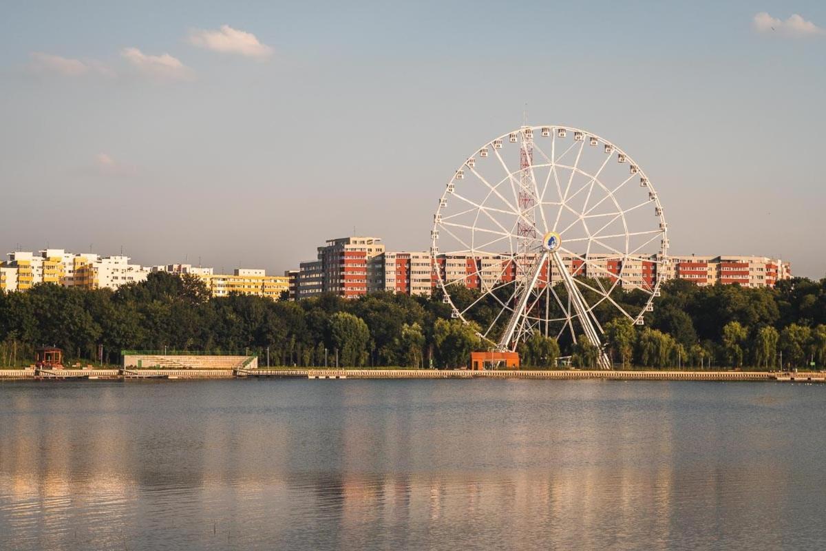Sunshine - New & Quiet 1Br Apt, Business Area, Close To Airport, Highway A3, Subway Букурещ Екстериор снимка